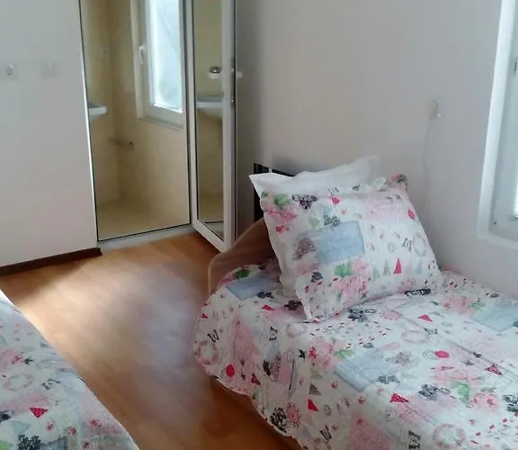 Magnolia Къща за гости